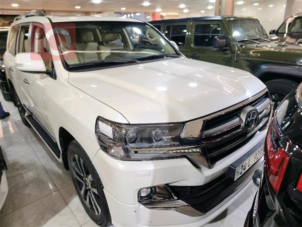 تويوتا لاندكروزر 2019 للبيع في العراق - دهوك